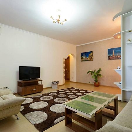Nadezhda Apartments In Samal Almaty Extérieur photo
