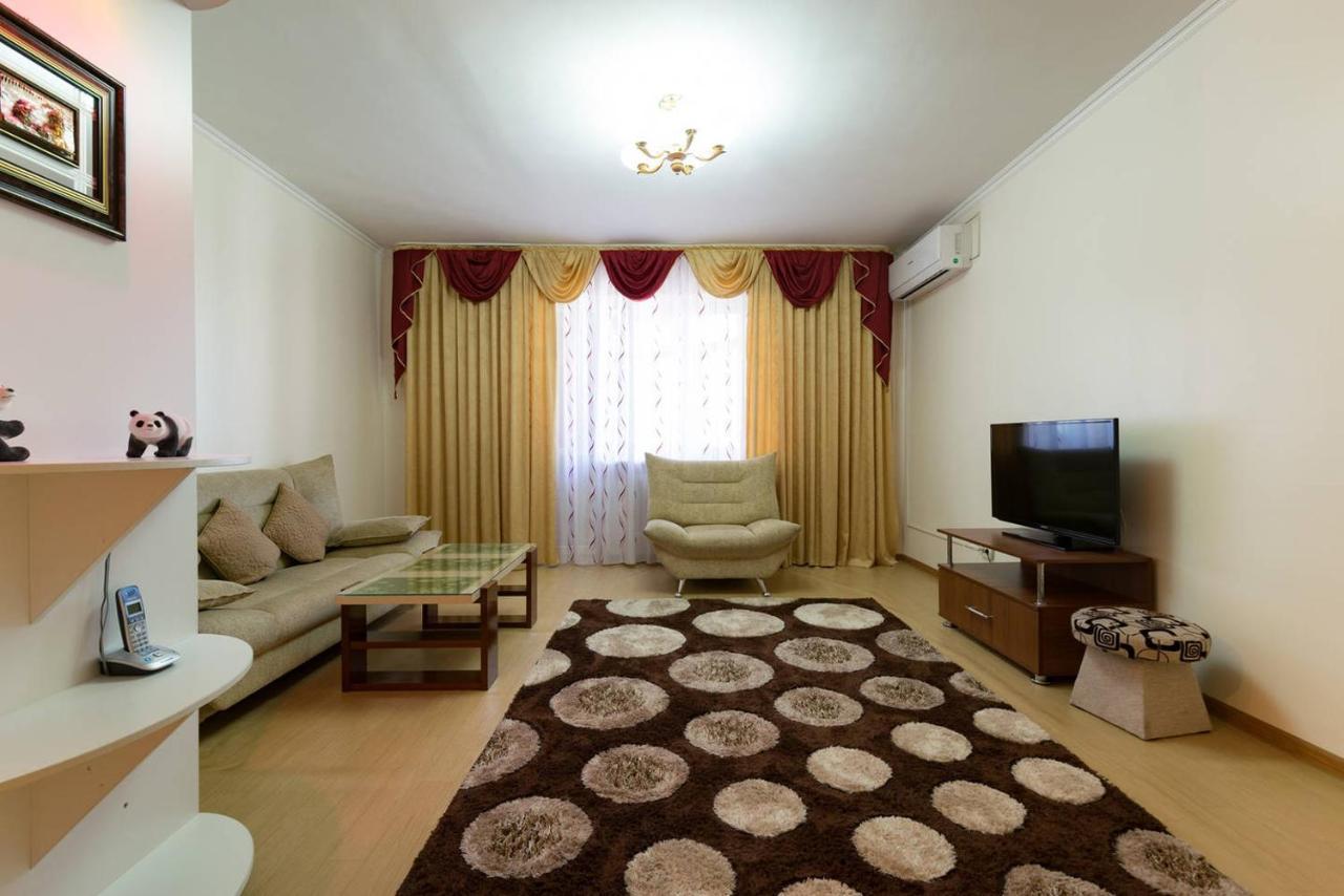Nadezhda Apartments In Samal Almaty Extérieur photo