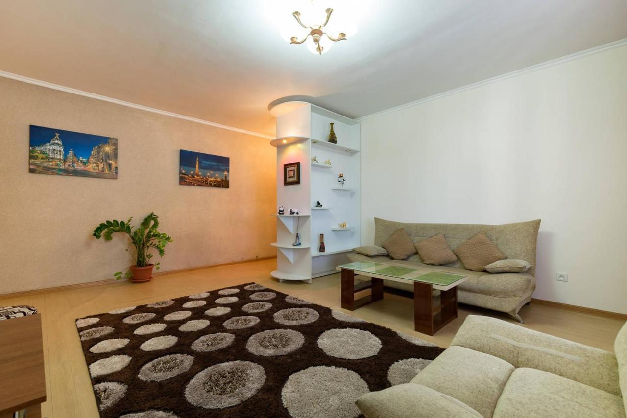 Nadezhda Apartments In Samal Almaty Extérieur photo
