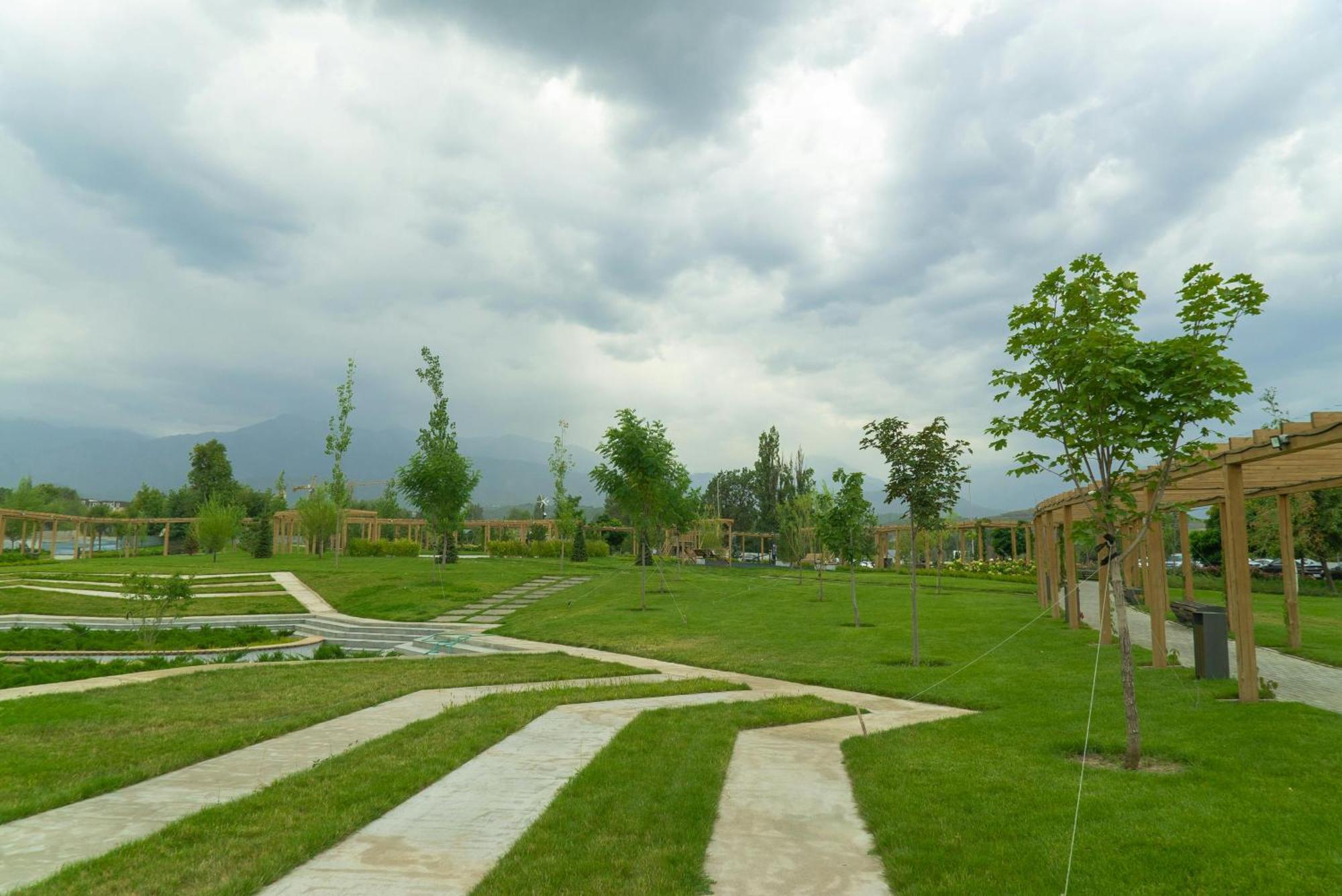 Nadezhda Apartments In Samal Almaty Extérieur photo